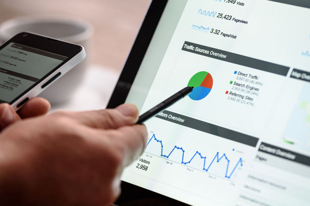 Data Scientist, Data Engineers, BI, Data Visualization
